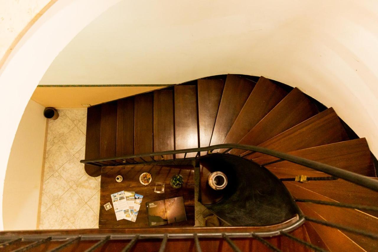 Lo Zio Michele Apartments Nuova Gibellina Bagian luar foto