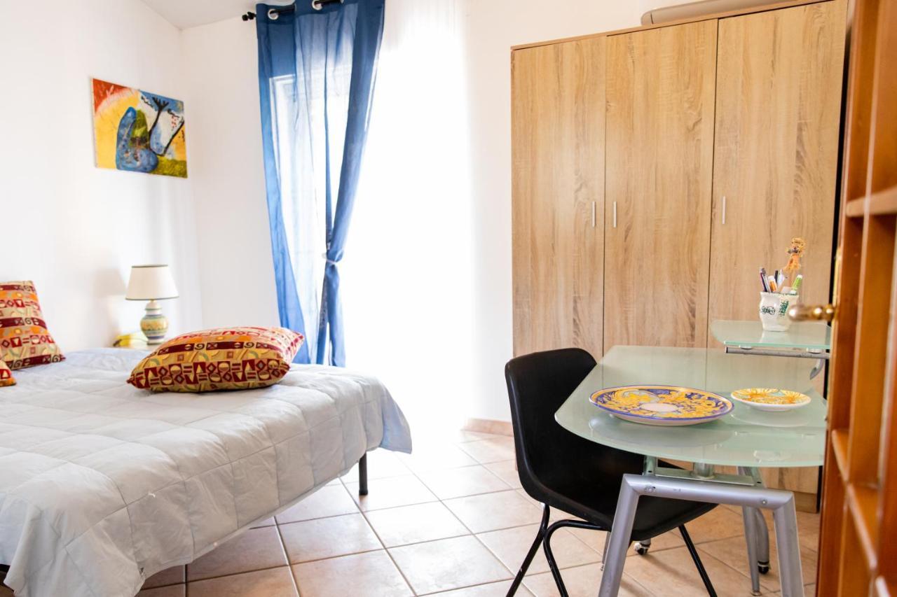 Lo Zio Michele Apartments Nuova Gibellina Bagian luar foto