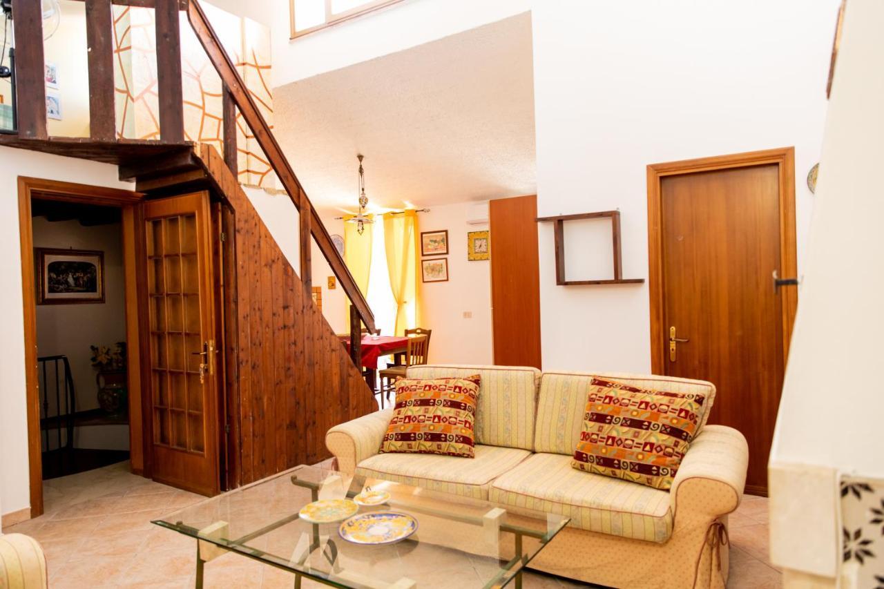 Lo Zio Michele Apartments Nuova Gibellina Bagian luar foto