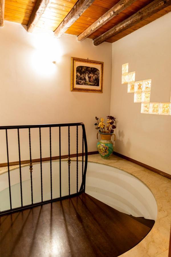 Lo Zio Michele Apartments Nuova Gibellina Bagian luar foto