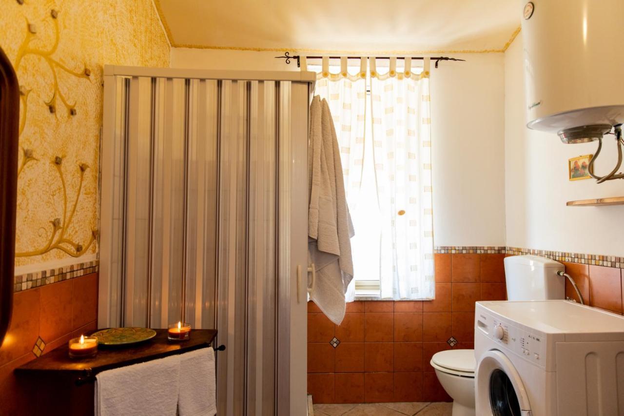 Lo Zio Michele Apartments Nuova Gibellina Bagian luar foto